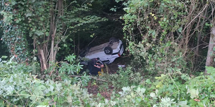 Kastamonu’da otomobil şarampole yuvarlandı: 4 yaralı