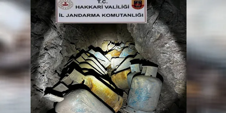 Mağara ve sığınakta mühimmat ele geçildi