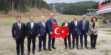 Bakan Ersoy Çankırı’da ziyaretlerde bulundu