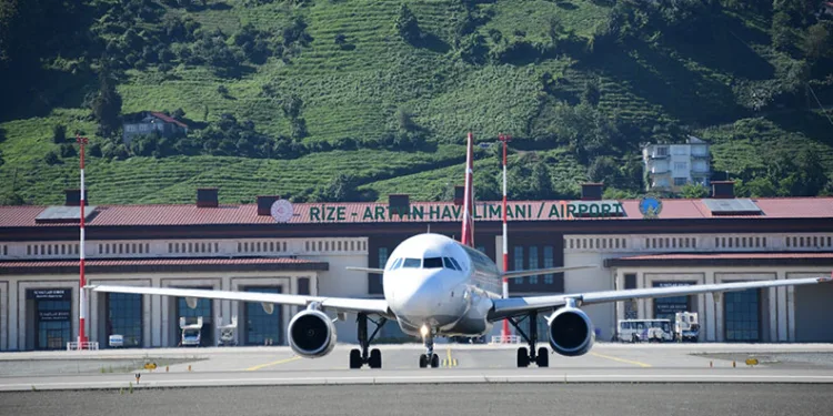 Rize-Artvin Havalimanı’nı 2,3 milyon yolcu kullandı