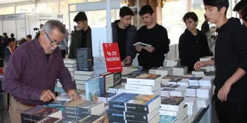 Gemlik Kitap Limanı kapılarını açıyor