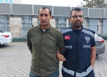 Muhtara 92 bin 400 adet uyuşturucu hap gözaltısı