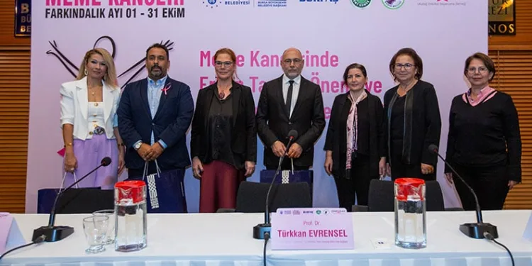 Büyükşehir’den meme kanseri farkındalık eğitimi