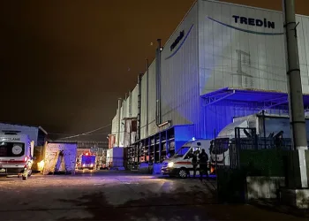 Bursa’da korkutan fabrika yangını