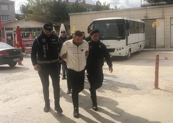 Bursa’da çökertilen tefeci çetesinin 2 üyesi tutuklandı
