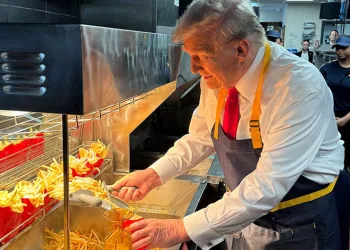 Donald Trump hamburgercide çalıştı