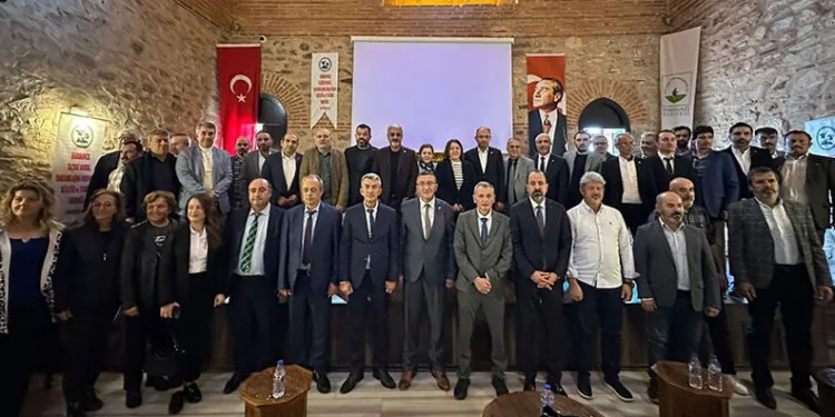 Kadir Uzun, yeniden göreve seçildi