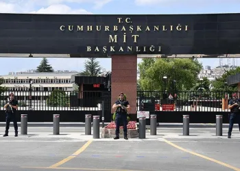 FETÖ’den aranan eski hakim yakalandı