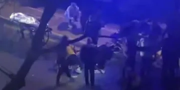 İzmir’de yayaya çarpan motosikletin 14 yaşındaki sürücüsü öldü