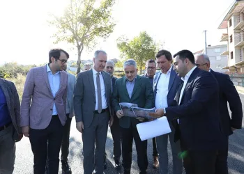 Yeniceköy’de asfalt çalışmaları devam ediyor