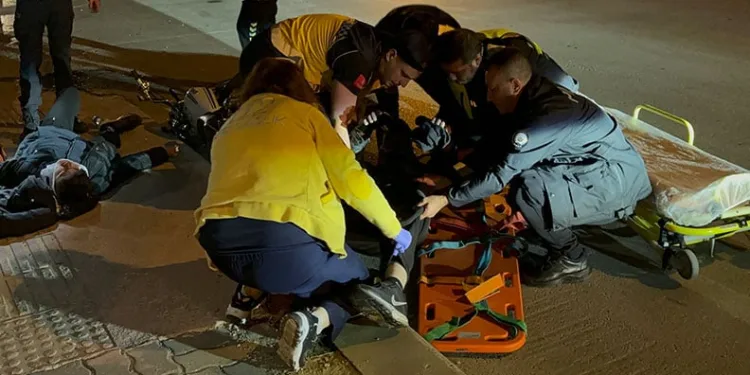 Edirne’de otomobil ile motosiklet çarpıştı: 2 yaralı