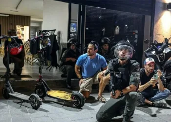 İran’ın saldırısında şarapnel parçaları Ürdün’e düştü