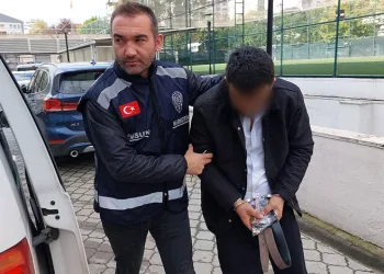 Uyuşturucu ticaretinden tutuklandı