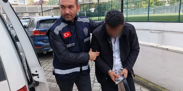 Uyuşturucu ticaretinden tutuklandı
