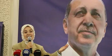 “AK Parti köklü bir değişim getirdi”