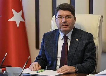 “25 bin hakim ve savcı titiz bir çalışma yürütüyor”