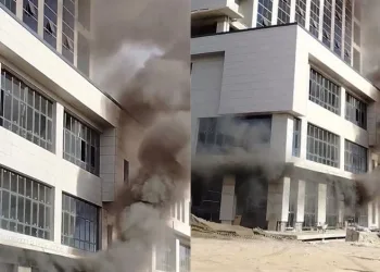 Kahramanmaraş’ta hastane inşaatında korkutan yangın