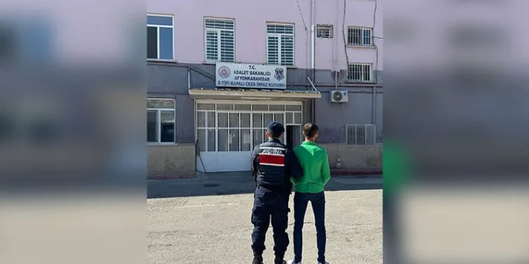 Torbacı yakalandı