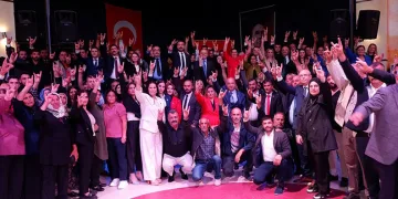 Edirne’de MHP’ye katılan 643 üyeye rozetleri takıldı