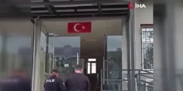 İstanbul polisi aranan 3 firariyi kıskıvrak yakaladı