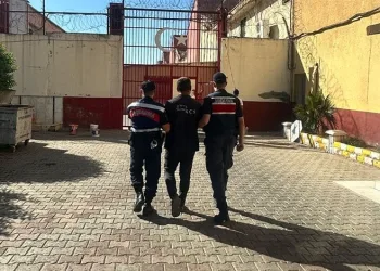 Akü hırsızı jandarmaya takıldı