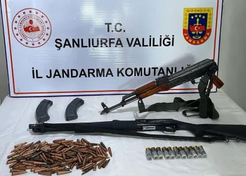 Siverek’te silah ve uyuşturucu ele geçirildi
