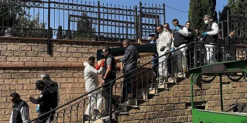 Cem Garipoğlu’nun cesedi Adli Tıp Kurumu’na götürüldü