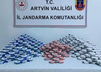 Artvin’de kaçak sigara ve içki operasyonu
