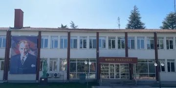 Ders çıkışı fenalaşan üniversite öğrencisi hayatını kaybetti