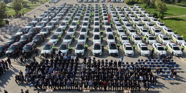 Balıkesir İl Emniyet Müdürlüğü hizmetlerinde kullanılmak üzere 204 araç alımı yapıldı