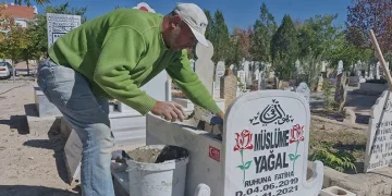 Müslüme’nin mezar taşları yenilendi