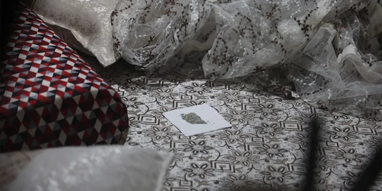 Kamyonet şarampole yuvarlandı: 1 yaralı