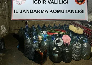 Iğdır’da 4 bin 150 litre kaçak akaryakıt ele geçirildi