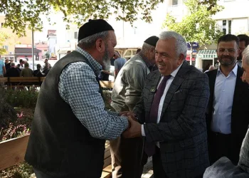 Şadi Özdemir ile mahalle buluşmaları başladı