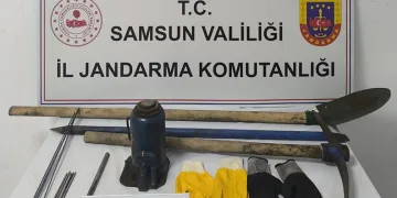Evinde 5 çeşit uyuşturucu ele geçen şahıs gözaltına alındı