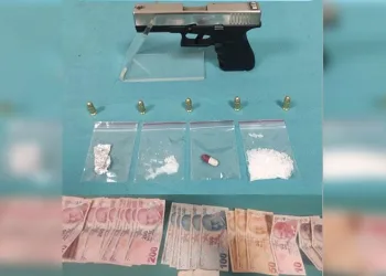 17 yıl ve 2 yıl hapis cezasıyla aranan 2 şüpheli yakalandı