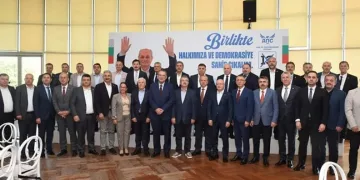 Bekir Aydın Bulgaristan seçimleri öncesinde soydaşlarıyla bir araya geldi