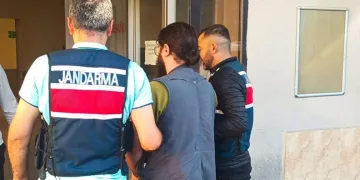 Otomobil takla attı: 4 yaralı