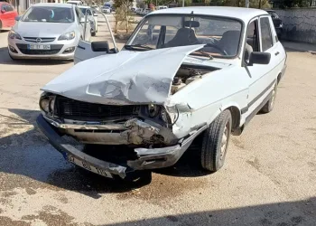 İki otomobilin çarpıştığı kazada 1 kişi yaralandı