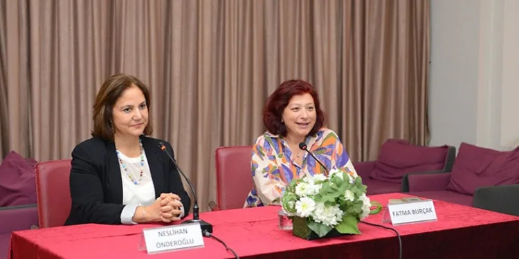 Neslihan Önderoğlu Nilüfer’de okurlarıyla buluştu