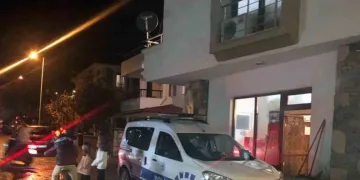 Kavgayı ayırmak isterken kendisine saldıran 4 kişiyi silahla vurmuştu, yakalandı