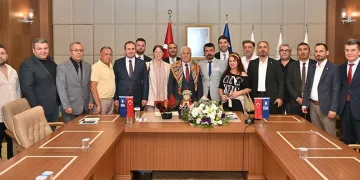Bozbey, dernek ve STK’larla buluştu