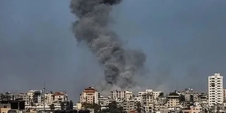 Hizbullah, İsrail’e 40 roketle saldırdı