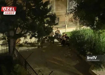 Bursa’da uyuşturucu kullanan gençler vatandaşı tedirgin etti