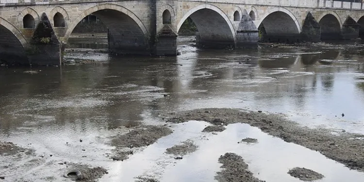 Tunca Nehri’nde kuraklık alarmı