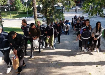Bingöl’de jandarma ekipler suçlulara göz açtırmıyor