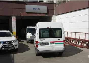 Öğrenciler ile terör örgütü mensuplarını buluşturan dernek yöneticisi yakalandı