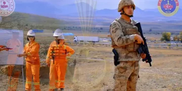 Şehrin merkezinde bomba alarmı