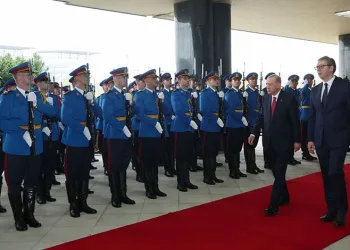 Erdoğan, Sırbistan’da resmi törenle karşılandı