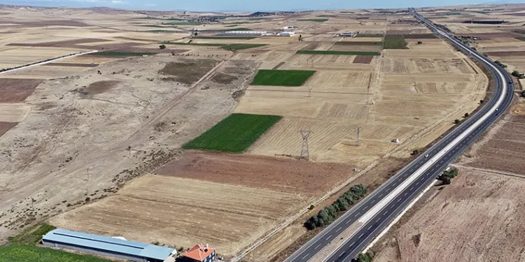 8 kilometrelik kanal gizemini koruyor